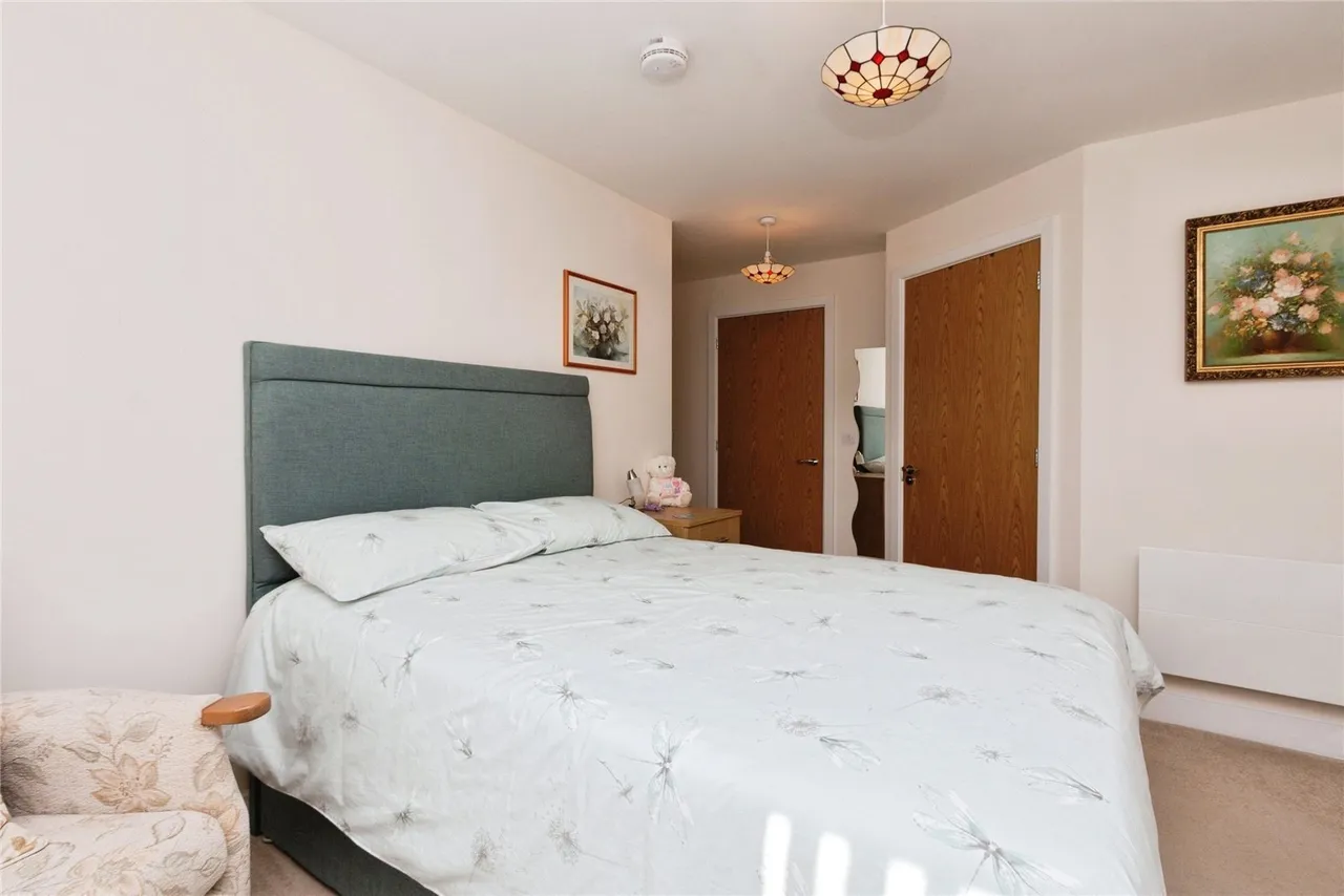 Shortwood Copse Lane, RG23, photo 11