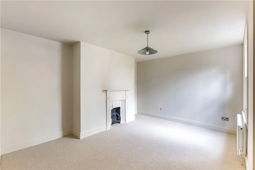 Rostrevor Road, London, SW6, photo 26