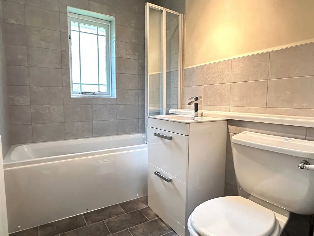 Kendal Road, Macclesfield, SK11, photo 13