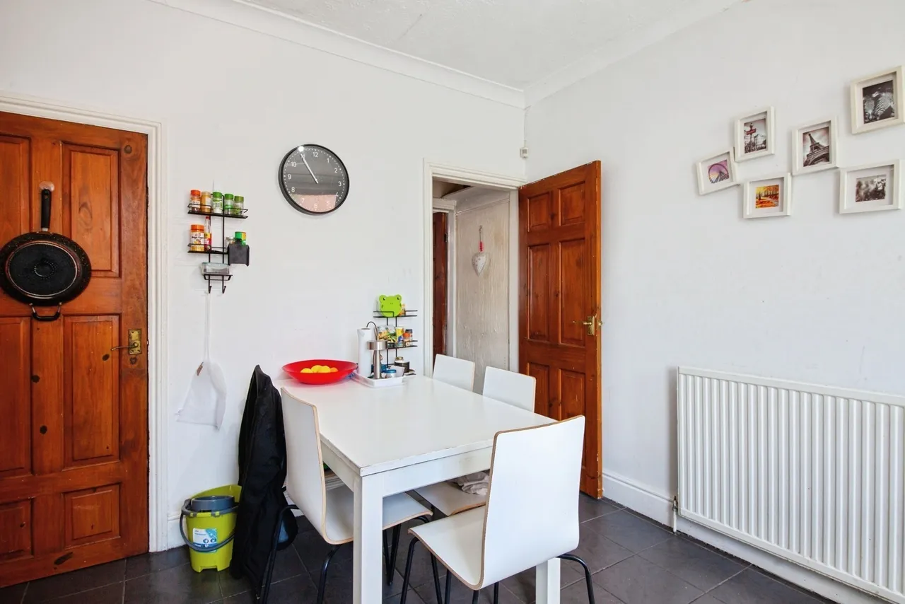 Lancing Road, Sheffield, S2, photo 6