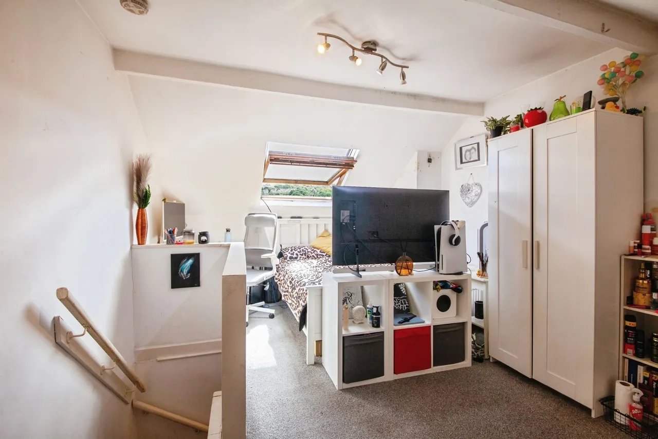 Lancing Road, Sheffield, S2, photo 9