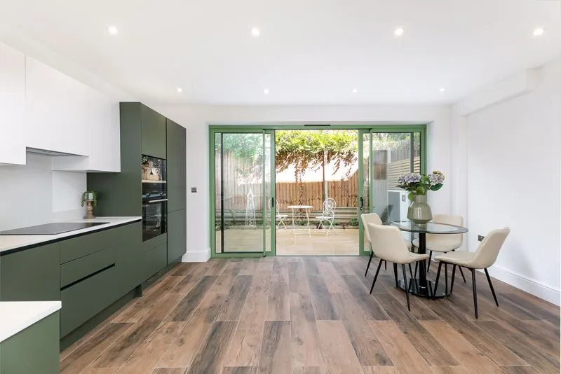 4 bed house for sale — North Down, South Croydon CR2 9PB