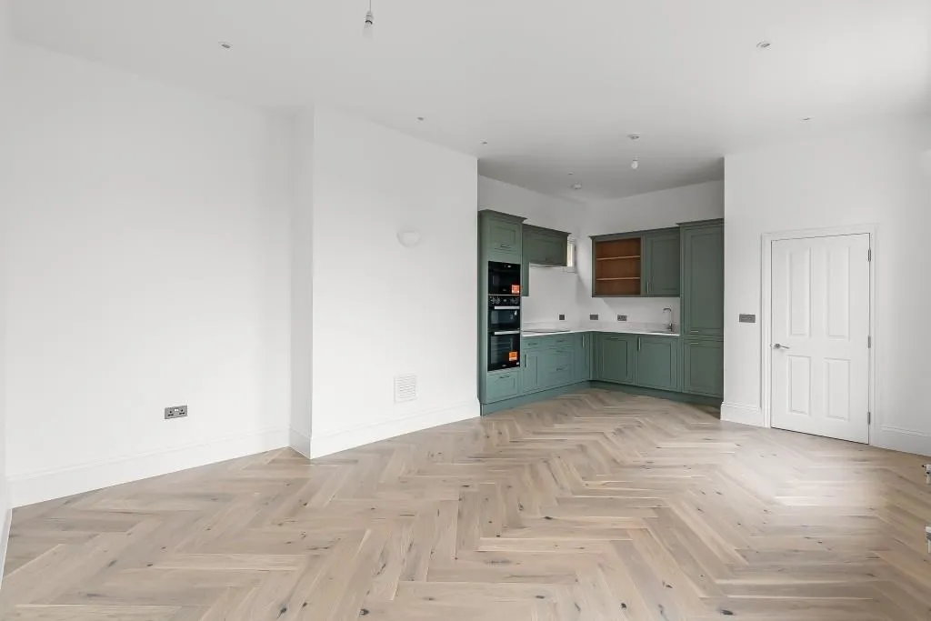 2 bed house for sale, High Street, Dorking, RH4