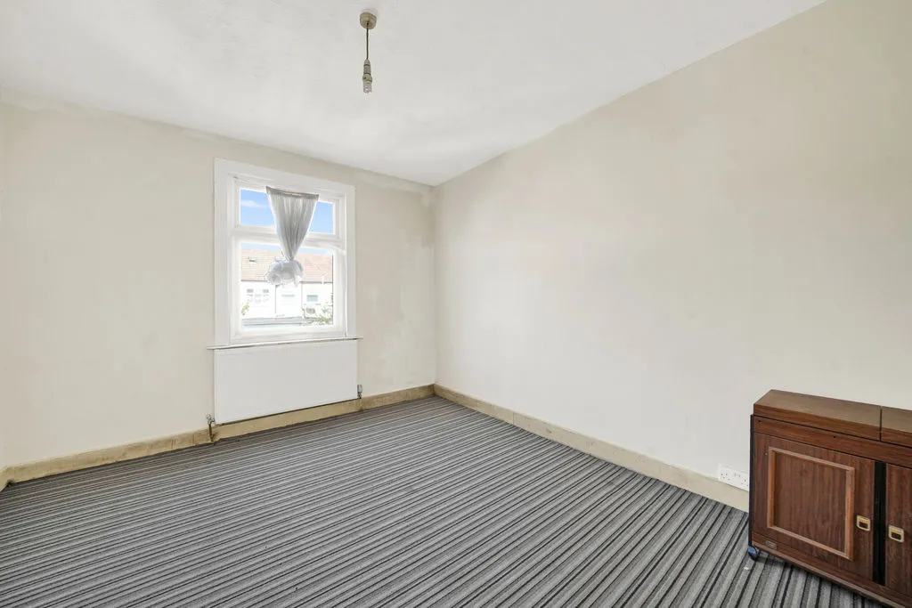 Hickling Road, Ilford, IG1, photo 16