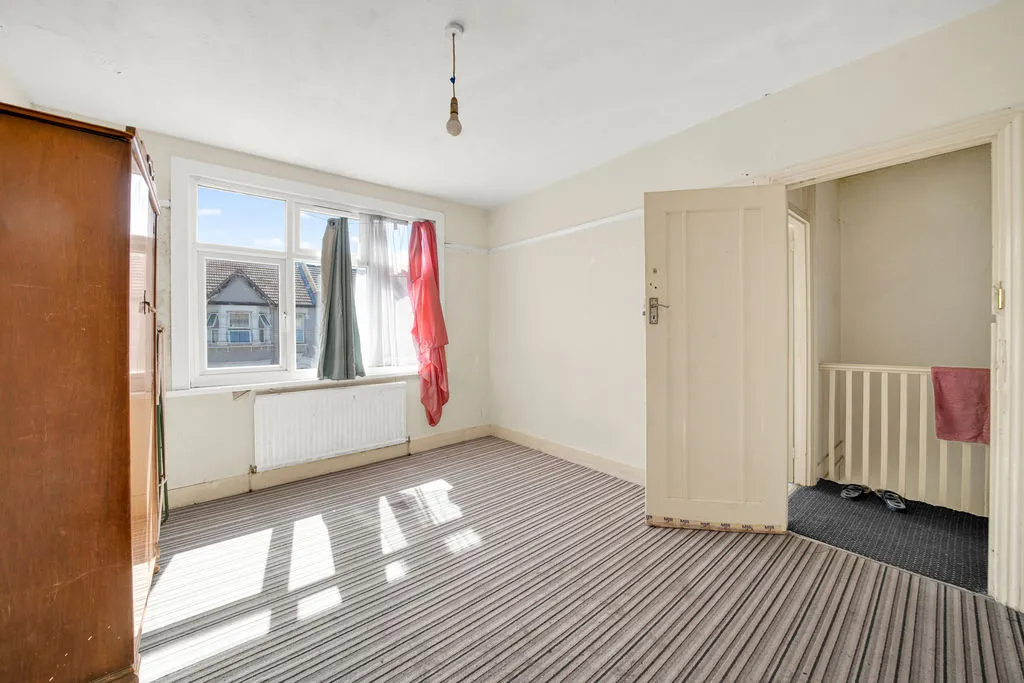 Hickling Road, Ilford, IG1, photo 13