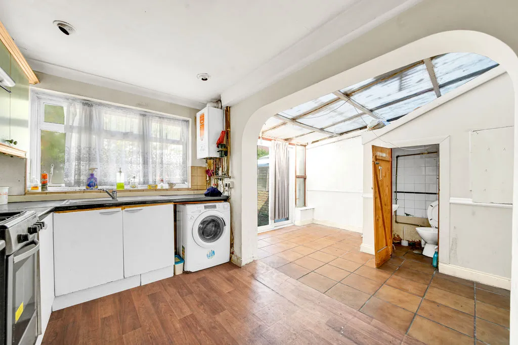 Hickling Road, Ilford, IG1, photo 6