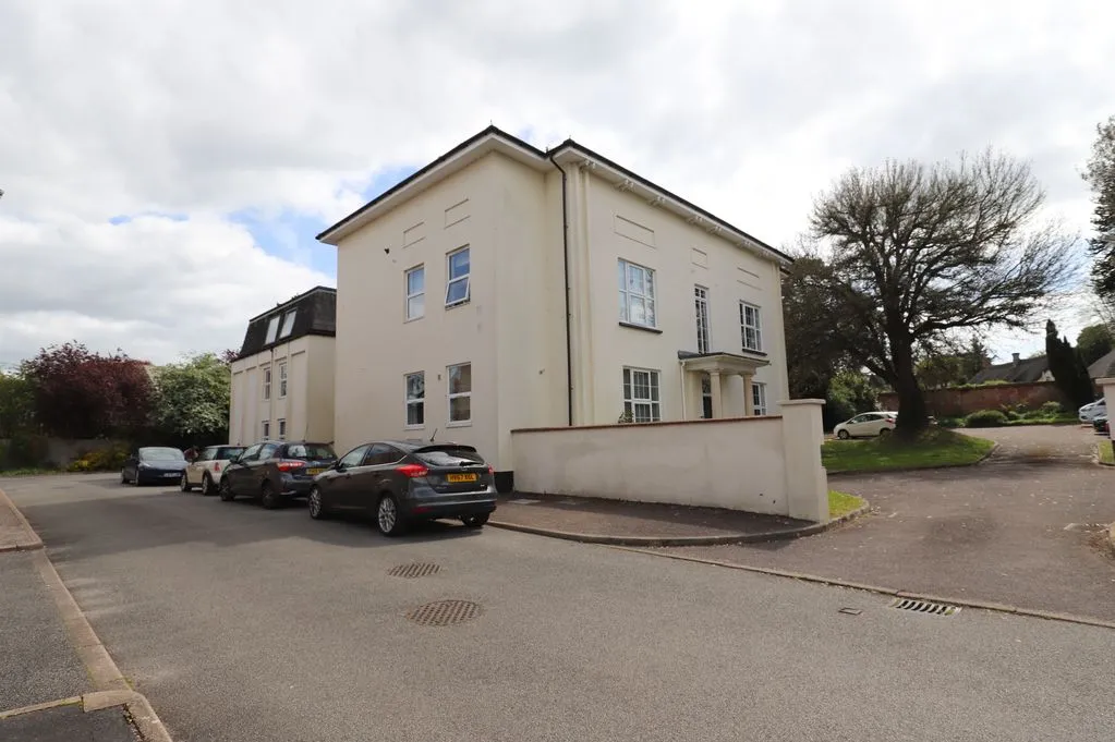 Church Road, Alphington, Exeter, photo 8