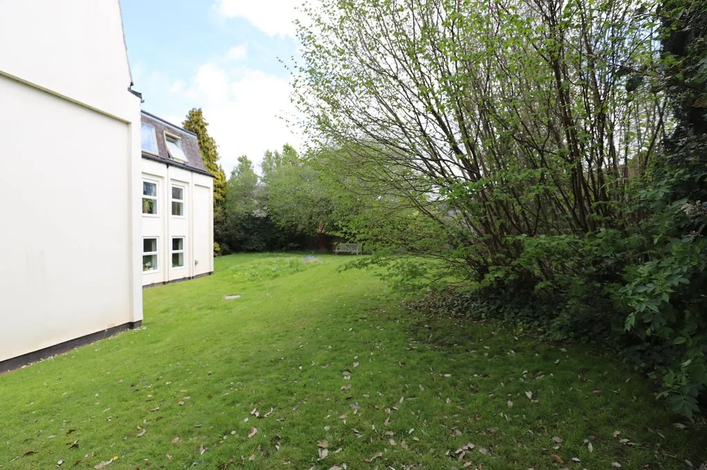 Church Road, Alphington, Exeter, photo 13
