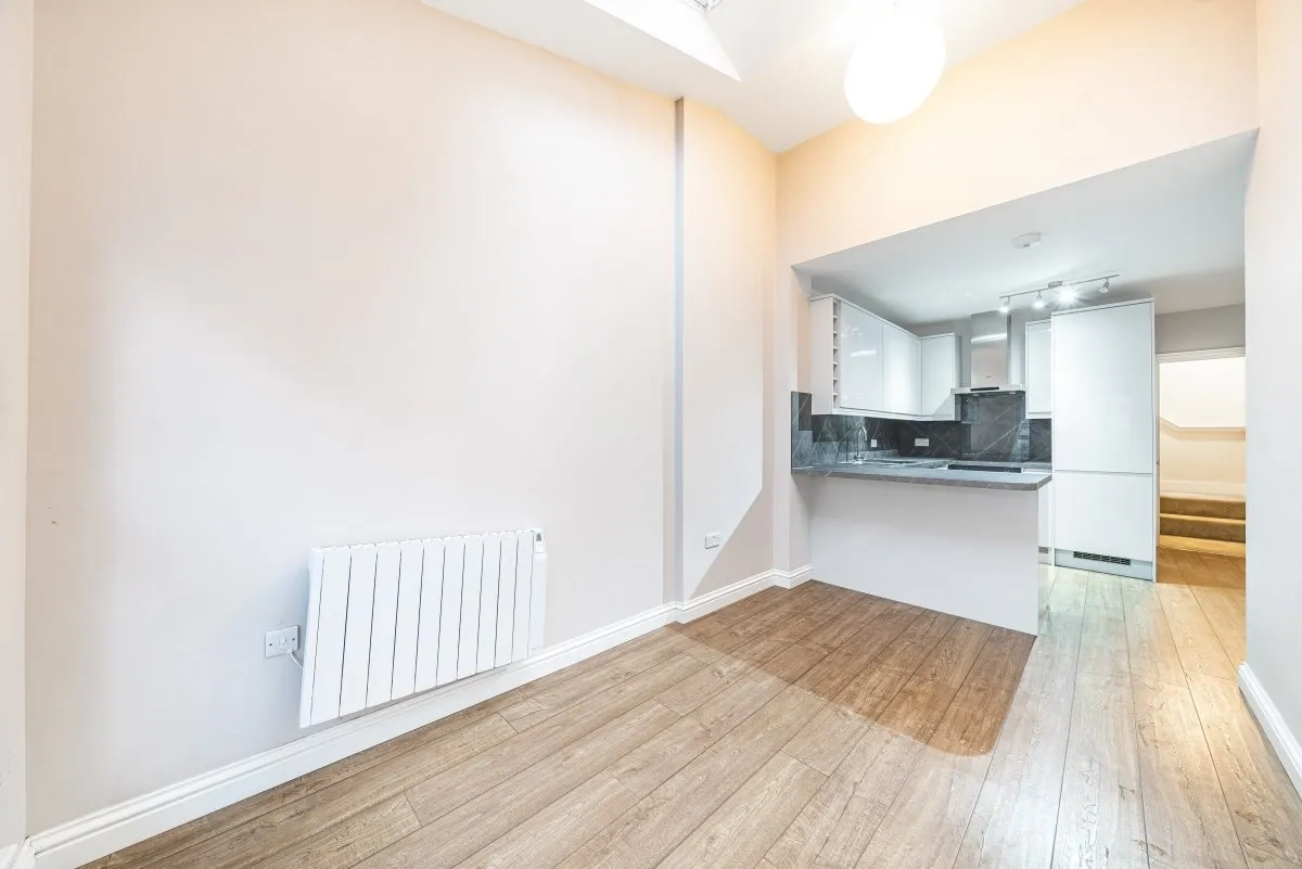 Backwater Place, Kingston Upon Thames, KT1, photo 5