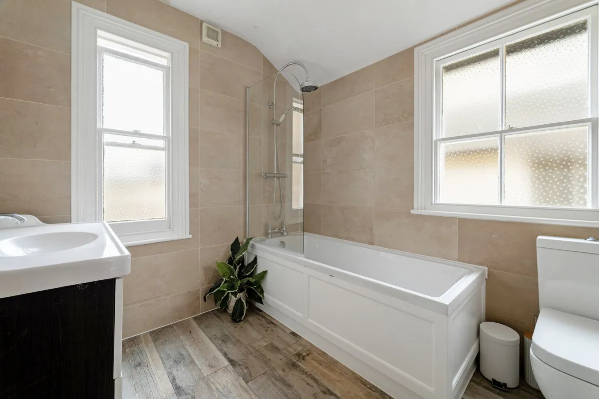Montagu Road, Datchet, SL3, photo 16