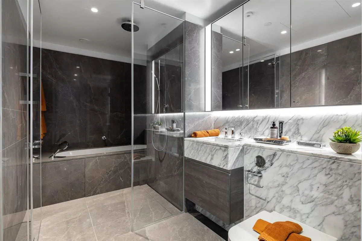 Apartment B 8 Carnation Way, London, SW8 5JE, photo 11