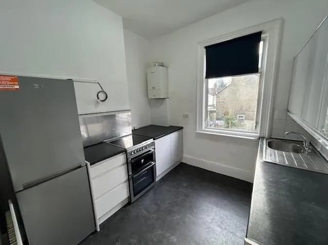 Broad Green Avenue, Croydon, photo 6