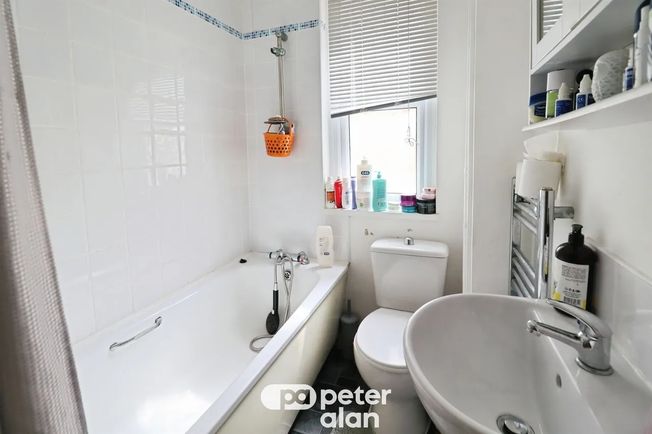 Claude Road, Cardiff, CF24, photo 9