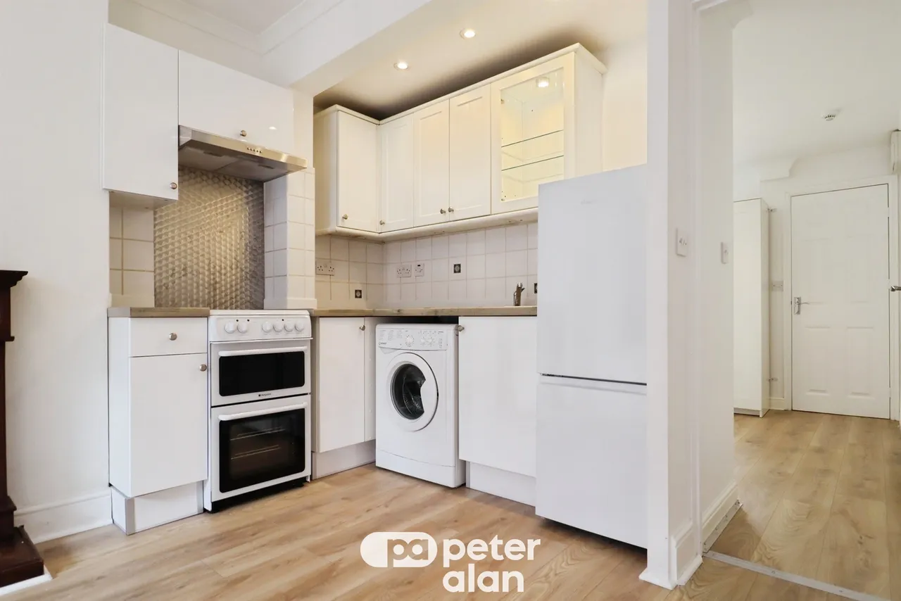 Claude Road, Cardiff, CF24, photo 2