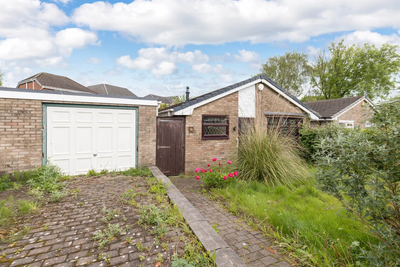 Ashbourne Avenue, Wigan, WN2, photo 11