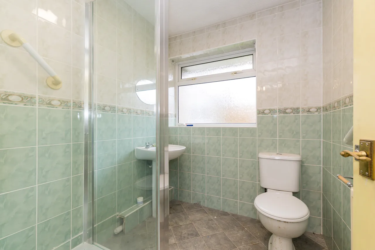 Ashbourne Avenue, Wigan, WN2, photo 8