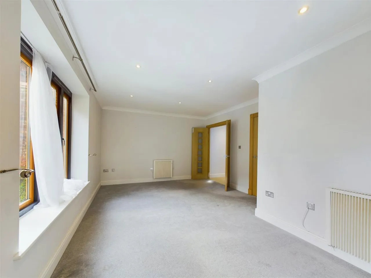 Foregate Street, Chester, Cheshire, CH1 1HJ, photo 7