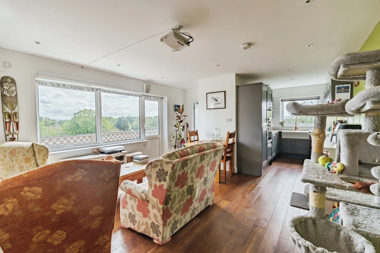 Silverdale Road, Burgess Hill, RH15, photo 14