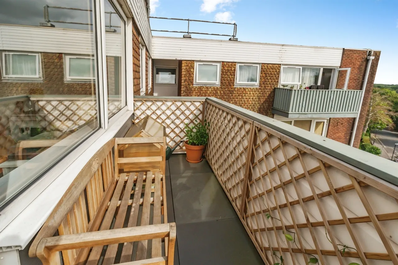 Silverdale Road, Burgess Hill, RH15, photo 11