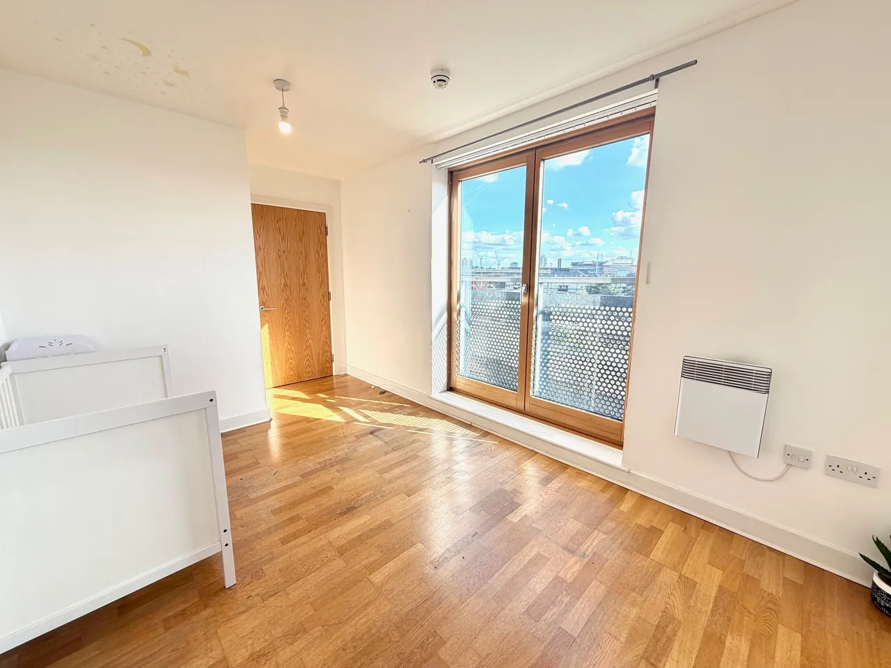 Roundwood Court, Bethnal Green, E2, photo 8
