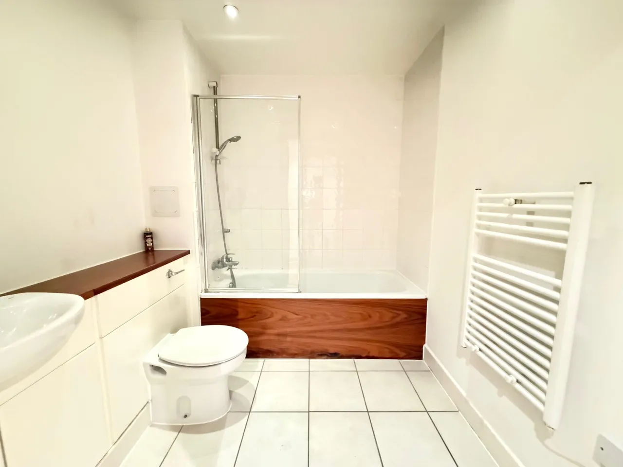 Roundwood Court, Bethnal Green, E2, photo 12