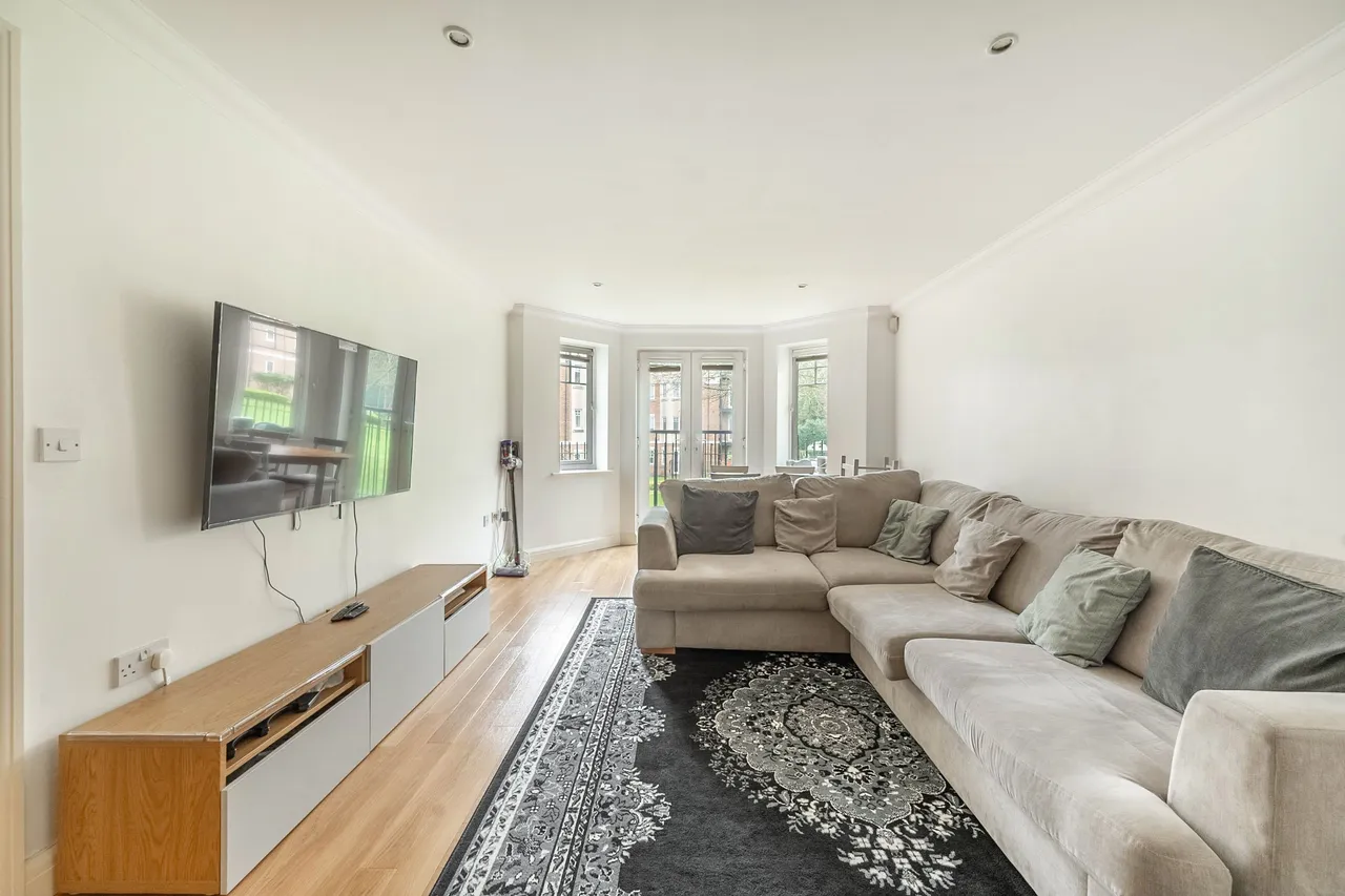 Flat 7, Cunard Court, Brightwen Grove, Stanmore, photo 12