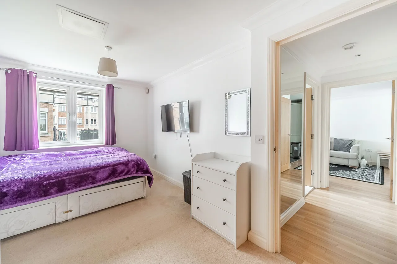 Flat 7, Cunard Court, Brightwen Grove, Stanmore, photo 2