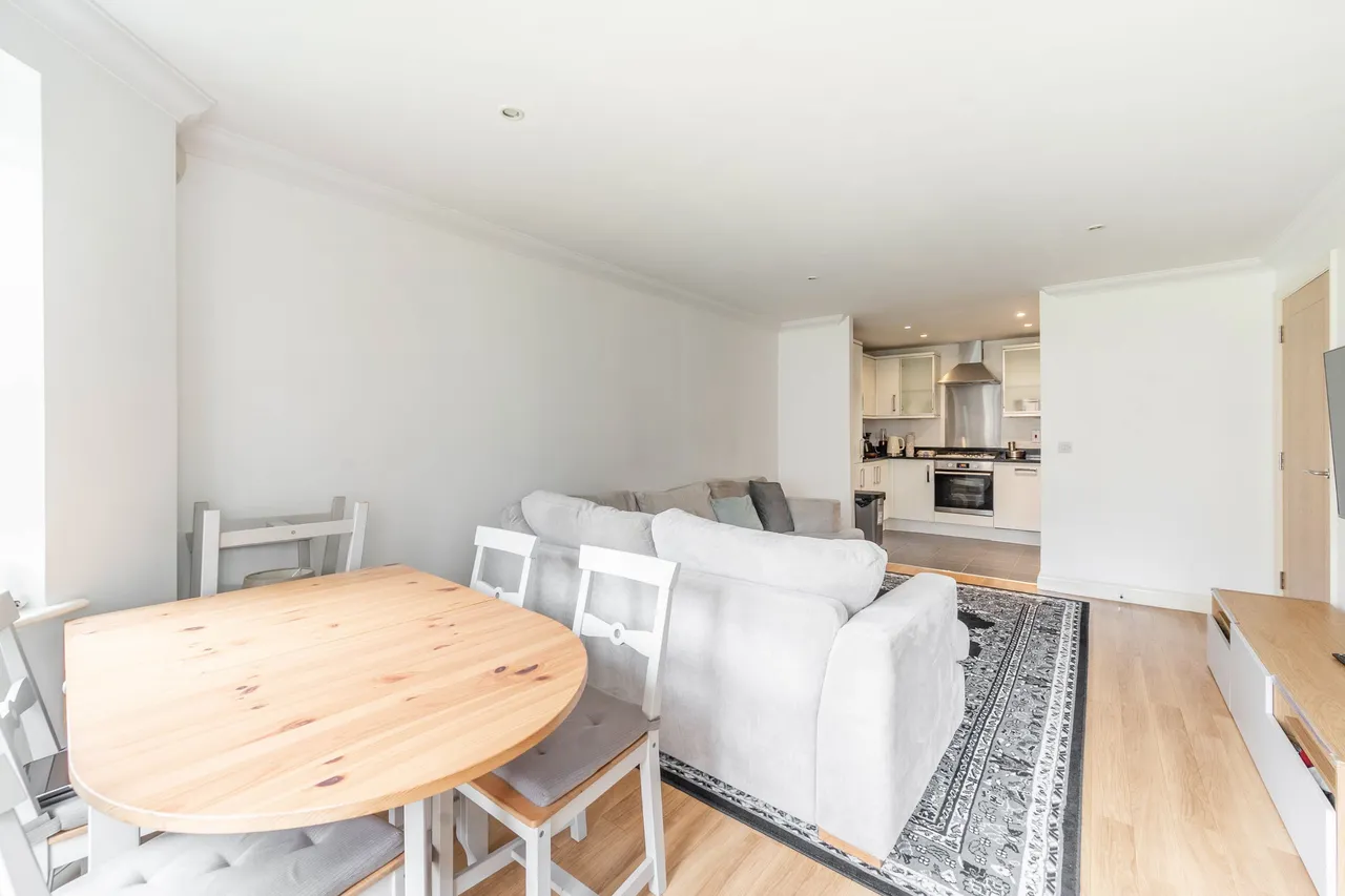 Flat 7, Cunard Court, Brightwen Grove, Stanmore, photo 11
