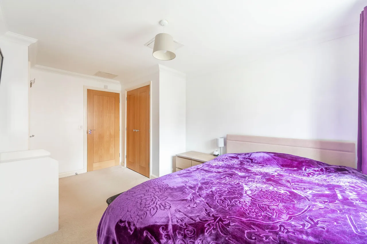 Flat 7, Cunard Court, Brightwen Grove, Stanmore, photo 7