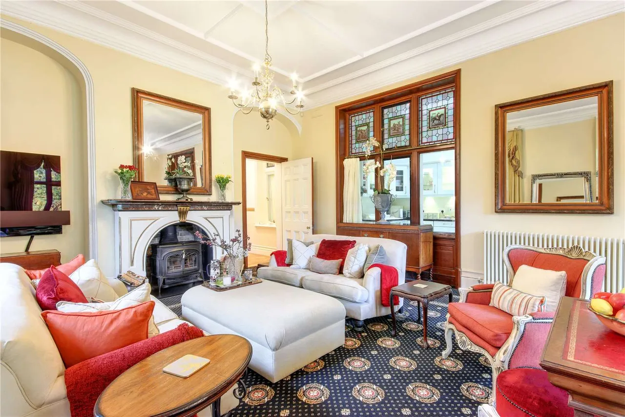 North Frith Park, Hadlow, Tonbridge, Kent, TN11 9QW, photo 7