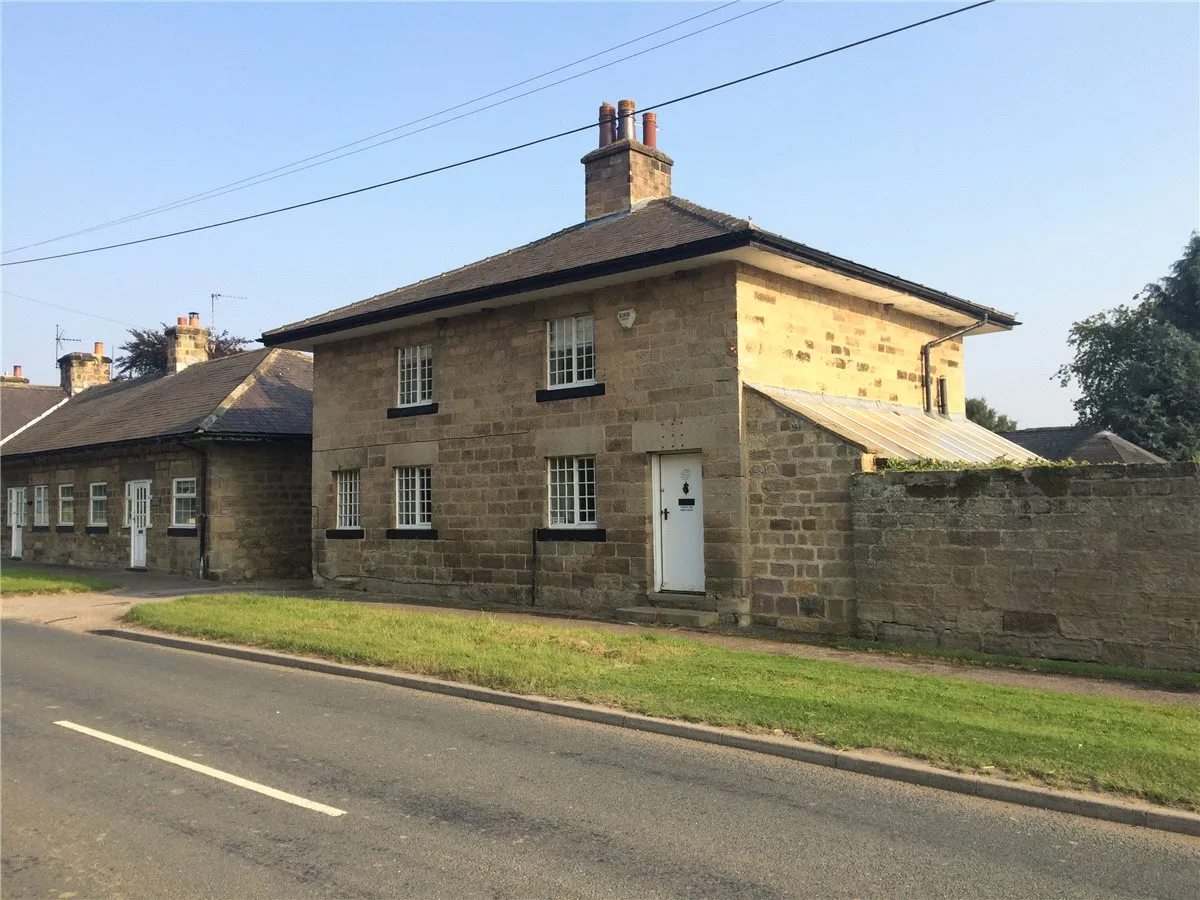3 bed house to rent, The Green, North Deighton, LS22