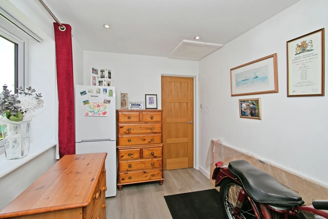 Rose Meadow, Stithians, TR3, photo 15