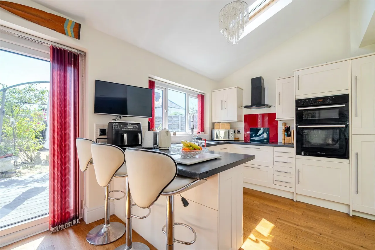 Hawes Lane, West Wickham, BR4, photo 13