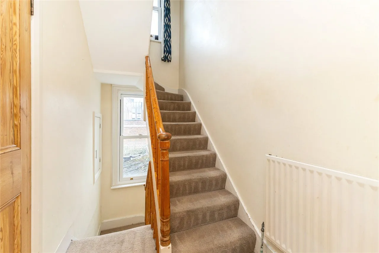 Tabor Grove, London, SW19, photo 11