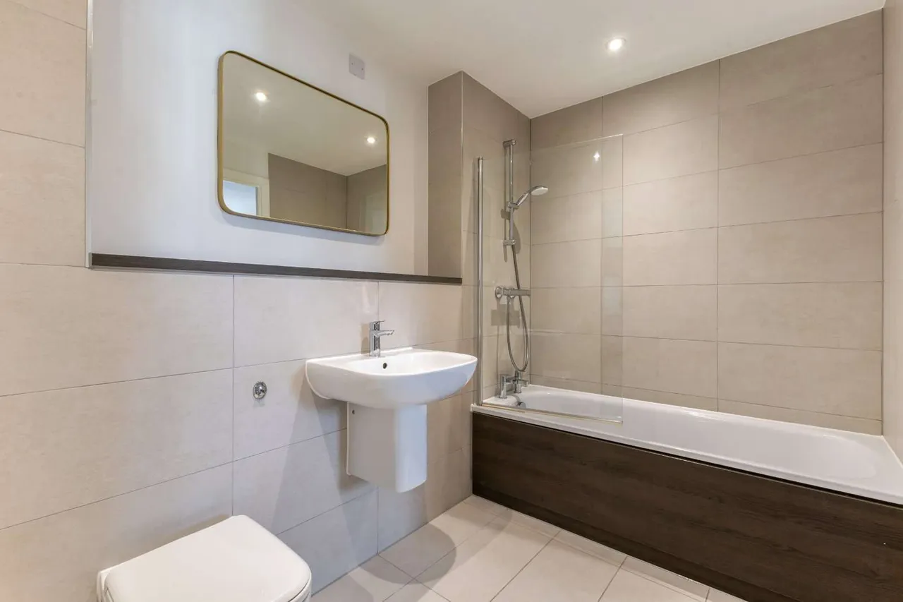 Woden Street, Salford, M5, photo 9