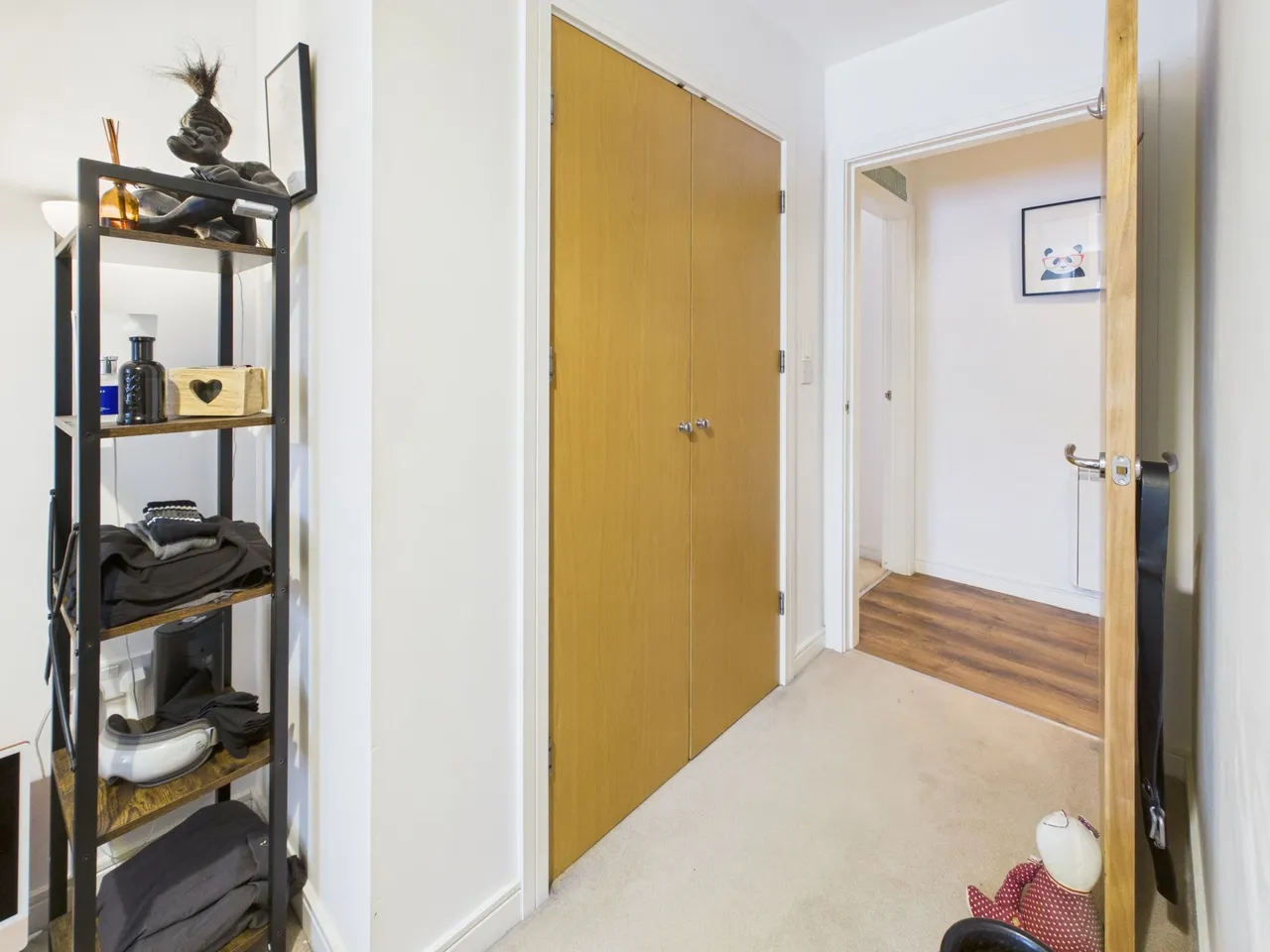 Lion Street, Newmarket Court, NP7, photo 6