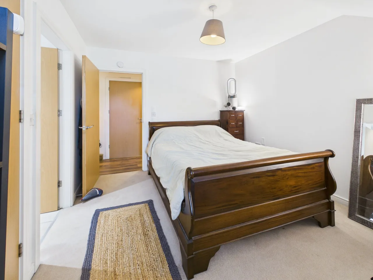 Lion Street, Newmarket Court, NP7, photo 9
