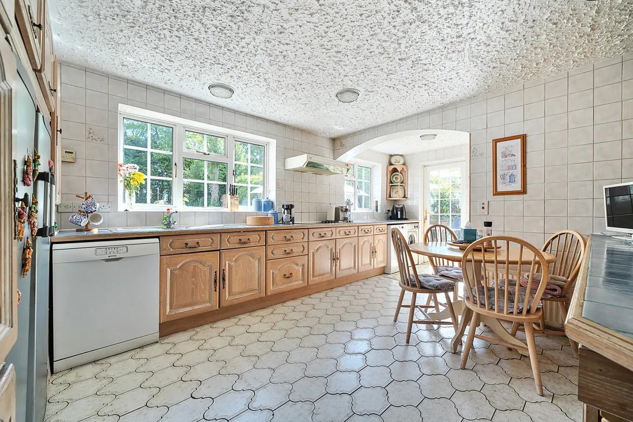 Wolds Drive, BR6, photo 20