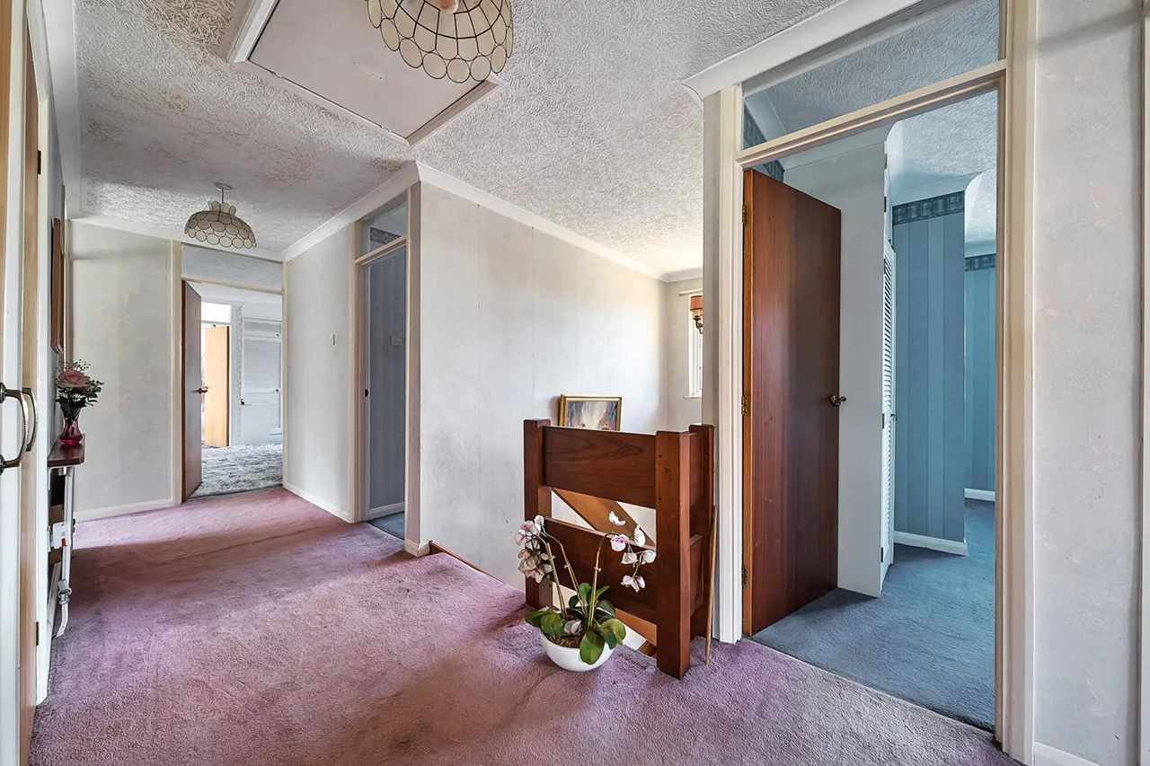 Wolds Drive, BR6, photo 26