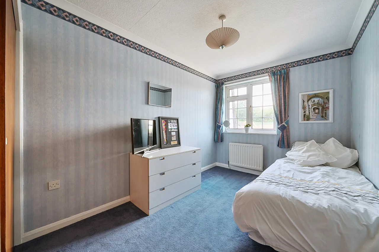 Wolds Drive, BR6, photo 10