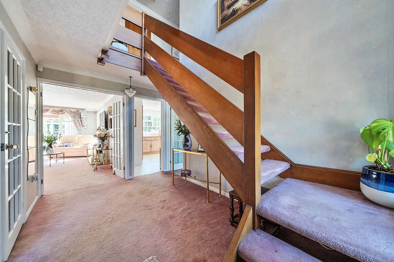 Wolds Drive, BR6, photo 25