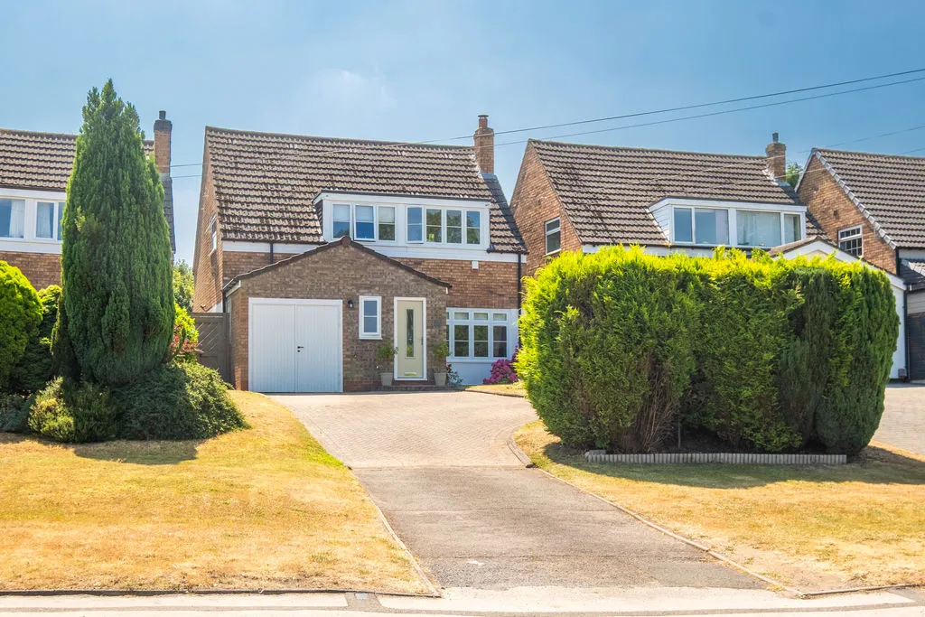 4 bed house for sale, Foley Road West, Streetly, B74