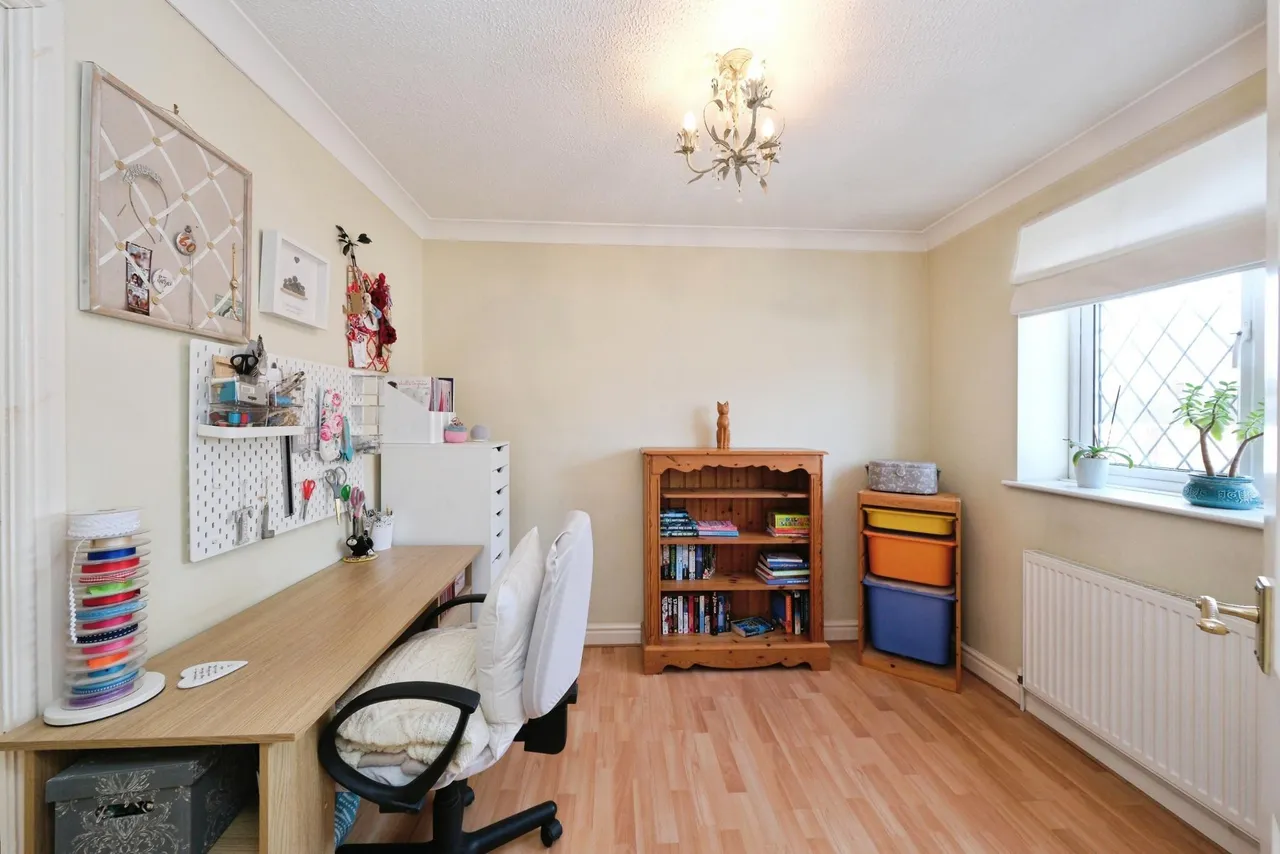 Dunn Brigg, Mansfield, NG19, photo 13