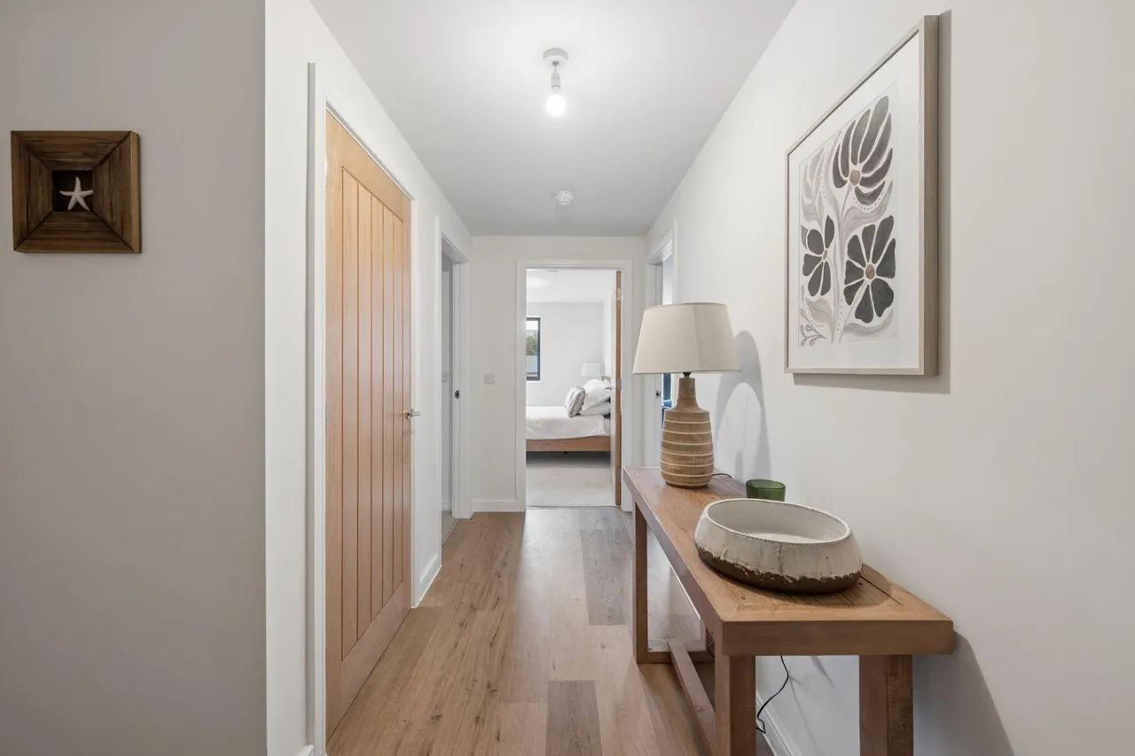 Clifton Drive South, FY8, photo 12