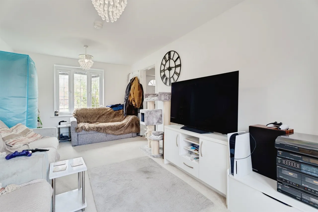 Challis Circle, Stowmarket, photo 5