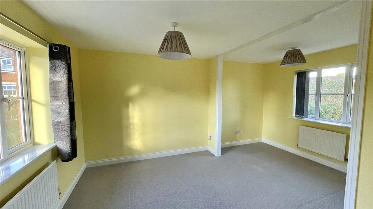 Lingfield Crescent, Stratford-upon-Avon, CV37, photo 5