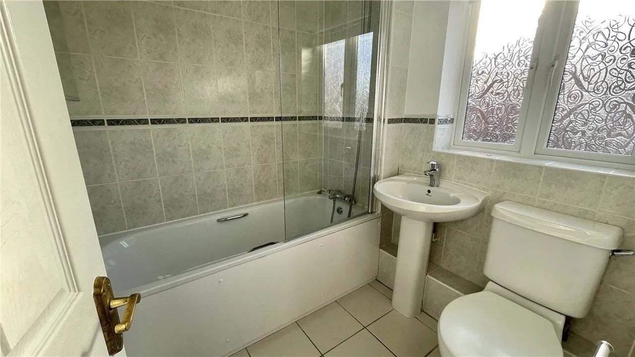 Lingfield Crescent, Stratford-upon-Avon, CV37, photo 7