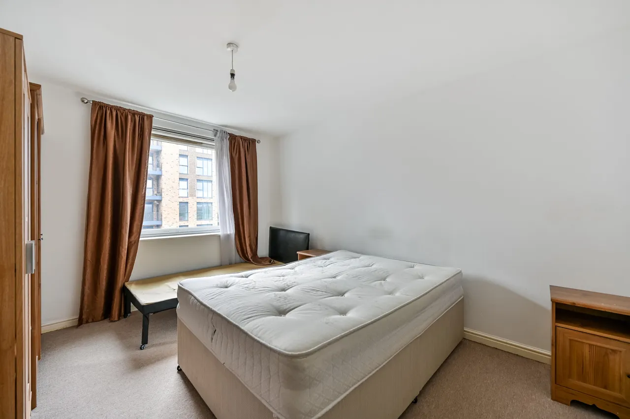 444 The Blenheim Centre, Prince Regent Road, Hounslow, photo 6