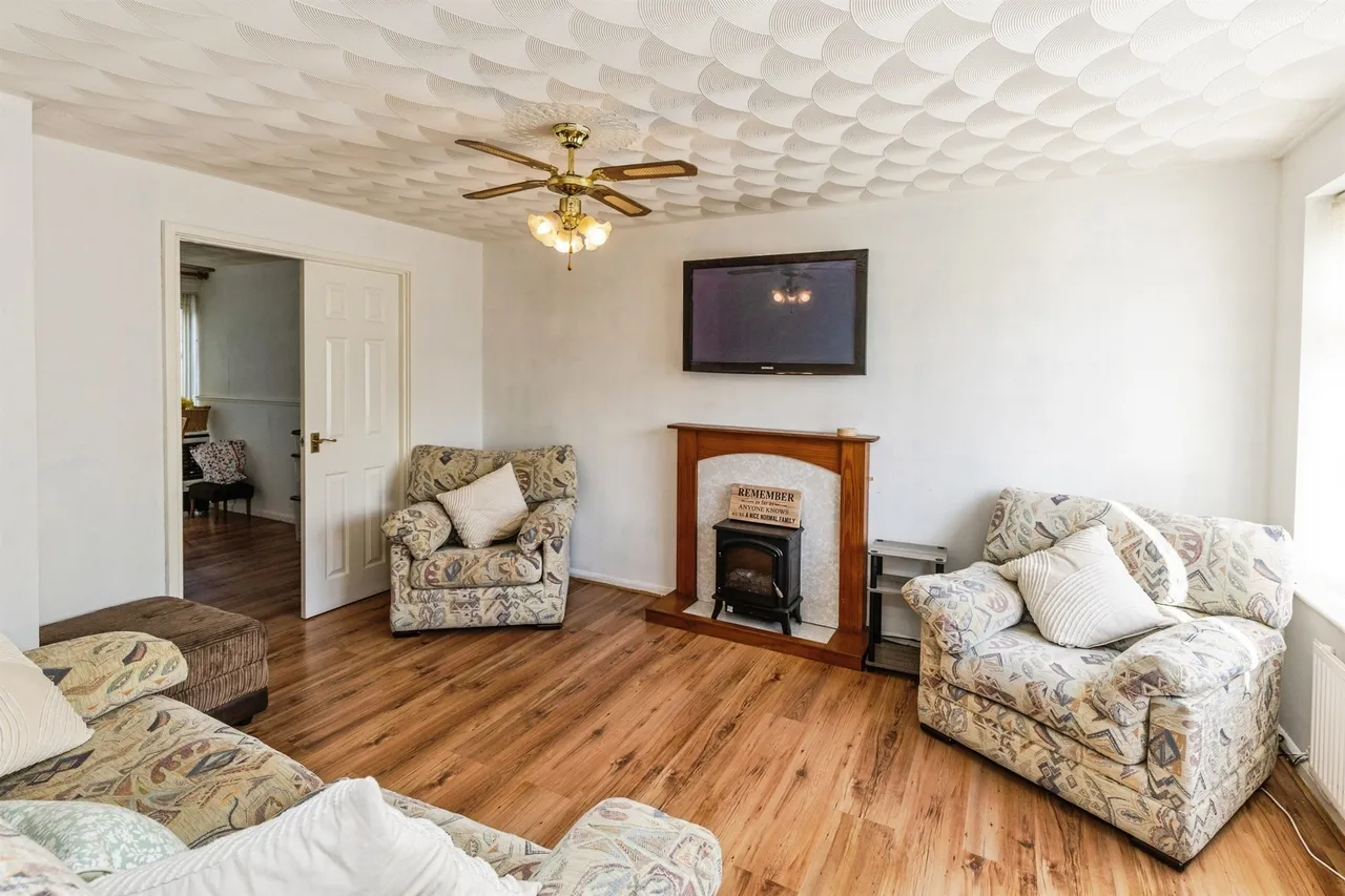 Blakemere Court, Ellesmere Port, CH65, photo 4