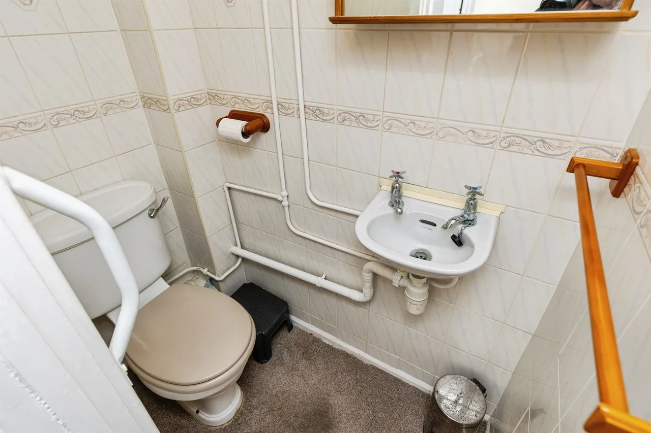 Blakemere Court, Ellesmere Port, CH65, photo 8